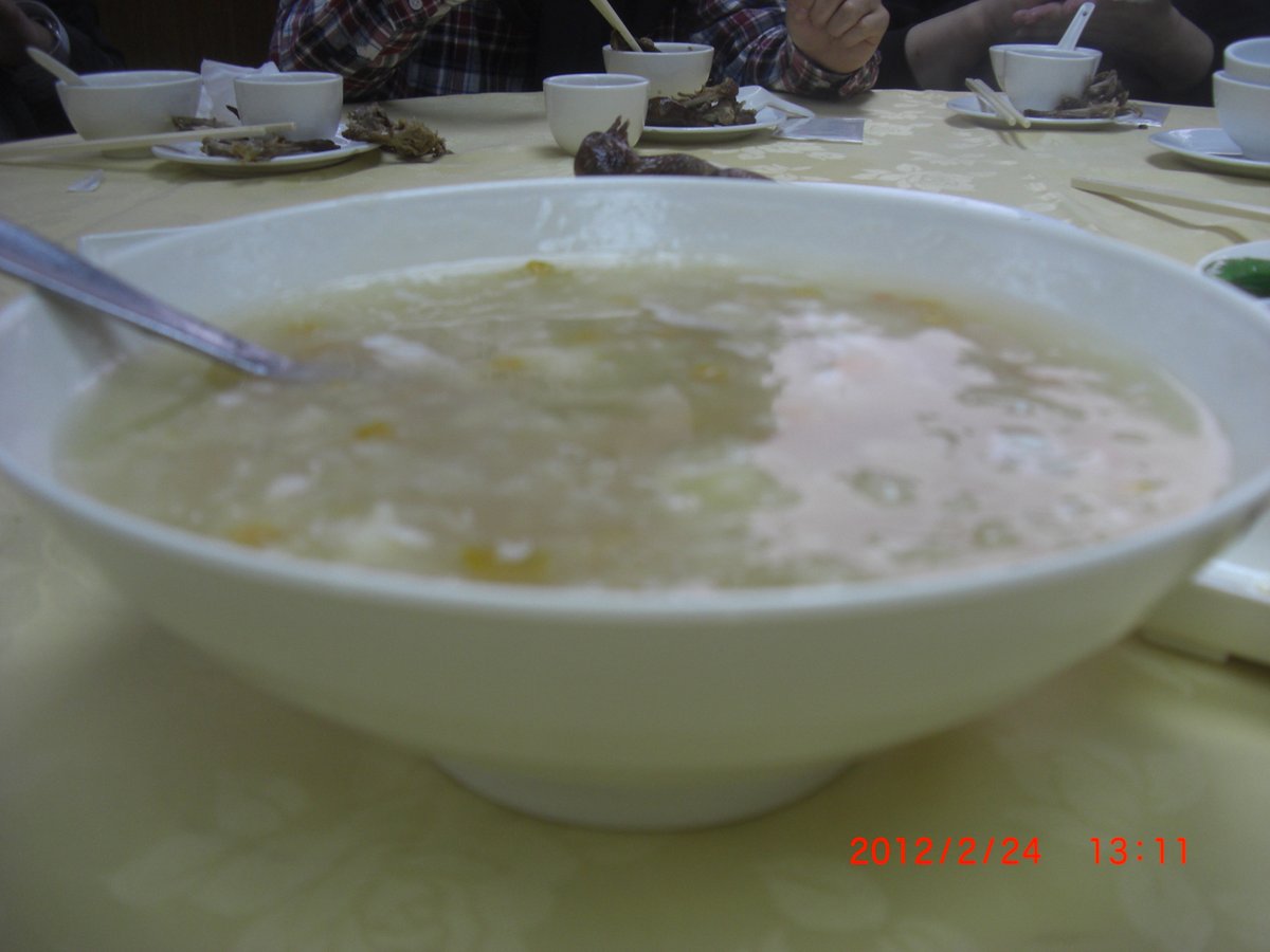 Chinese Egg Drop Soup with green onions